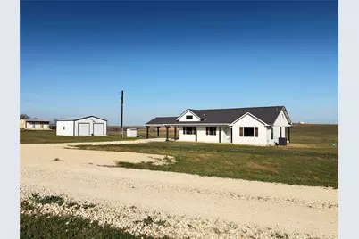 1742 Martinez Road, Yoakum, TX 77995 - Photo 4