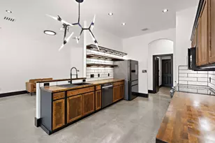 100 Whitfield St, Hutto, TX 78634 - Photo 12