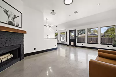 100 Whitfield Street, Hutto, TX 78634 - Photo 8