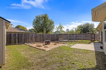 100 Whitfield Street, Hutto, TX 78634 - Photo 28