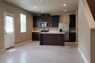 213 Mary Max Cir, San Marcos, TX 78666 - Photo 4