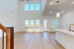 2036 Lolo Ln, Leander, TX 78641 - Photo 10