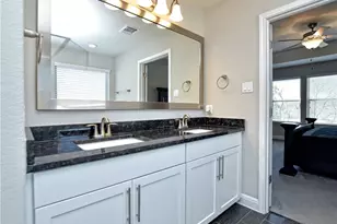 1050 Kenney Fort Crossing, Round Rock, TX 78665 - Photo 18