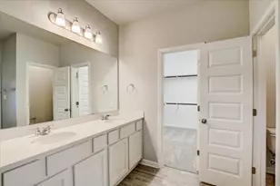 108 Peruvian Ln, Georgetown, TX 78626 - Photo 26