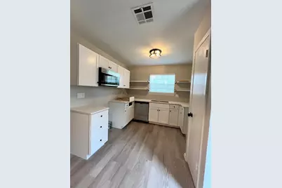 12214 Thompkins Drive #A, Austin, TX 78753 - Photo 6