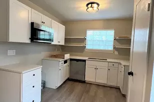 12214 Thompkins Dr, Austin, TX 78753 - Photo 6