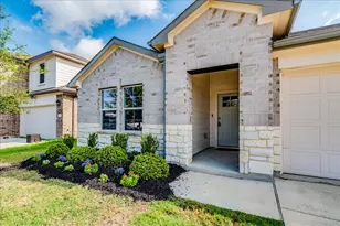 136 Medinah Ln, San Marcos, TX 78666 - Photo 2