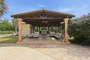 1175 Southern Way, Luling, TX 78648 - Photo 36
