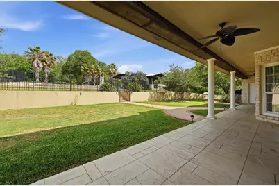 1175 Southern Way, Luling, TX 78648 - Photo 34