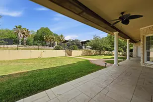 1175 Southern Way, Luling, TX 78648 - Photo 34