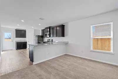 3927 Trail De Paris, New Braunfels, TX 78132 - Photo 8