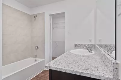 3927 Trail De Paris, New Braunfels, TX 78132 - Photo 14