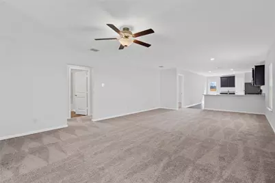 3927 Trail De Paris, New Braunfels, TX 78132 - Photo 4