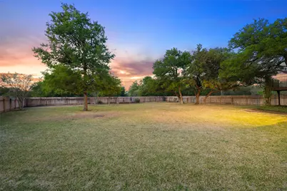 7202 Rolling Meadow Road, Austin, TX 78749 - Photo 22