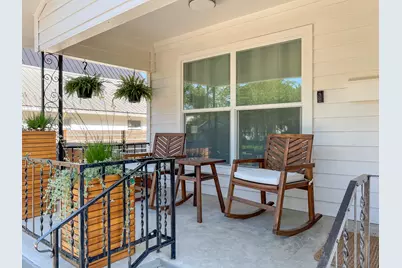 2013 Tillotson Avenue, Austin, TX 78702 - Photo 2