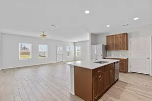 261 Hortus Dr, Kyle, TX 78640 - Photo 12