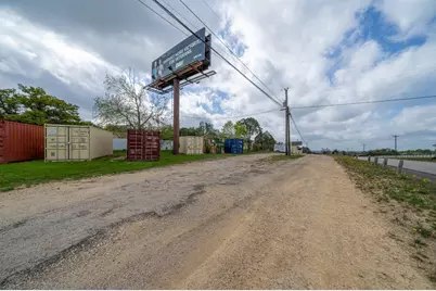 12102 US Highway 281 N, Round Mountain, TX 78663 - Photo 14