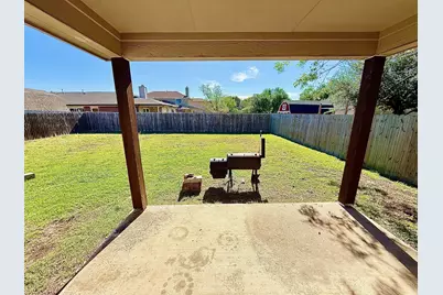 133 Paige Bend, Hutto, TX 78634 - Photo 18