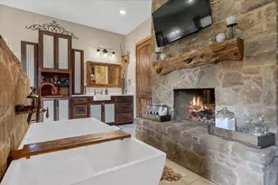 175 Wilson Rd, Elgin, TX 78621 - Photo 18
