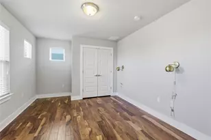 1937 Tramson Dr, Austin, TX 78741 - Photo 16