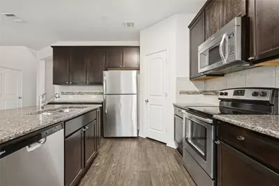 1200 S 10th Street #803, Pflugerville, TX 78660 - Photo 6