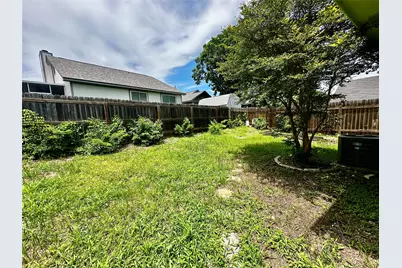 11612 Fruitwood Place, Austin, TX 78758 - Photo 8
