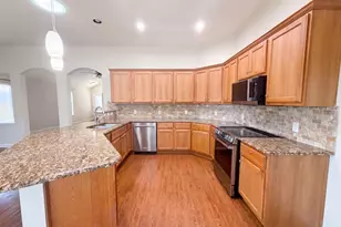 1315 Tumbling River Dr, Leander, TX 78641 - Photo 10
