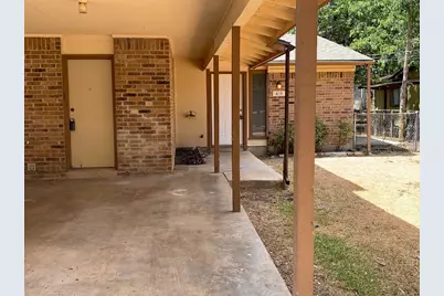 419 Live Oak Street, Kyle, TX 78640 - Photo 2