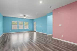 204 Jordan Vly Dr, Liberty Hill, TX 78642 - Photo 12