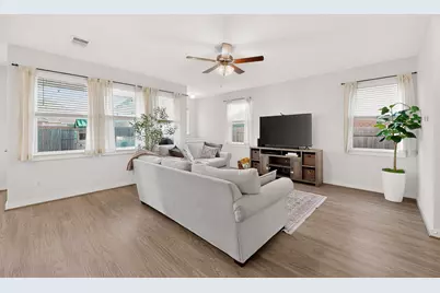 639 Pheasant Hill Lane, Georgetown, TX 78628 - Photo 8