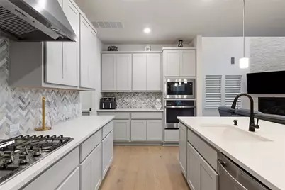 682 Two Creeks Lane, Austin, TX 78737 - Photo 8