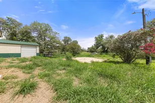 305 Way Cross Rd, San Antonio, TX 78264 - Photo 26