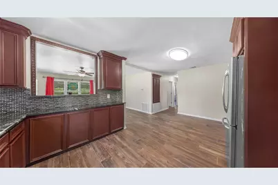 305 Waycross Road, San Antonio, TX 78264 - Photo 12