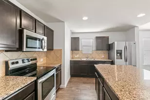 725 Liard River Rd, Hutto, TX 78634 - Photo 6