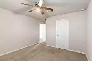 725 Liard River Rd, Hutto, TX 78634 - Photo 14