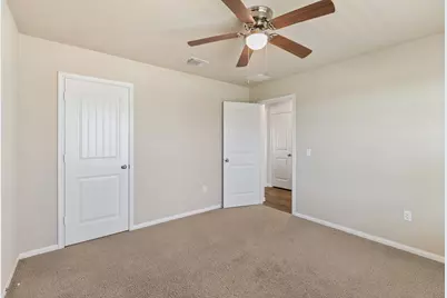 725 Liard River Road, Hutto, TX 78634 - Photo 10