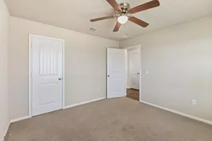725 Liard River Rd, Hutto, TX 78634 - Photo 10