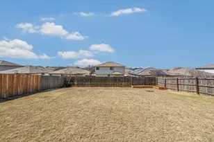 725 Pinnacle Dr, Georgetown, TX 78626 - Photo 18