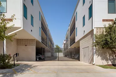 2709 E 5th Street #2305, Austin, TX 78702 - Photo 18