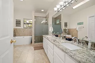 25420 Cove Dr, Spicewood, TX 78669 - Photo 20