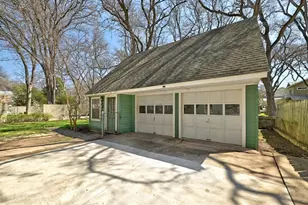 2007 Sharon Ln, Austin, TX 78703 - Photo 8