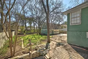 2007 Sharon Ln, Austin, TX 78703 - Photo 12