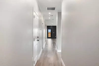 2027 Applewood Drive, Lockhart, TX 78644 - Photo 6