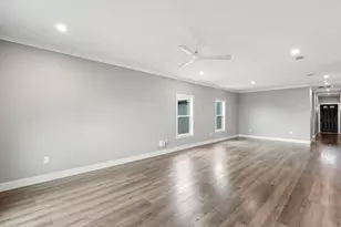 2027 Applewood Dr, Lockhart, TX 78644 - Photo 16