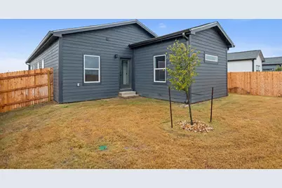 2027 Applewood Drive, Lockhart, TX 78644 - Photo 36