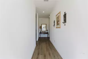 517 Halfmoon Dr, Lockhart, TX 78644 - Photo 4