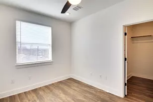 7601 Carver Ave, Austin, TX 78752 - Photo 4