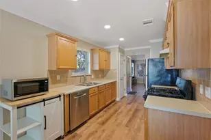 1804 Monks Tale Ct, Austin, TX 78748 - Photo 4