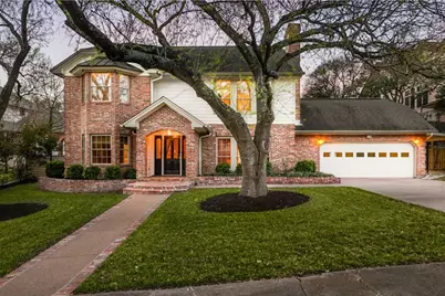 1702 Crested Butte Drive, Austin, TX 78746 - Photo 2