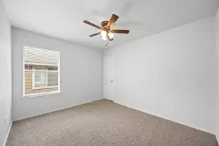105 Fire Island Dr, Pflugerville, TX 78660 - Photo 18